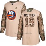 Camiseta Hockey Nino New York Islanders 19 Bryan Trottier Camo Autentico 2017 Veterans Day Stitched