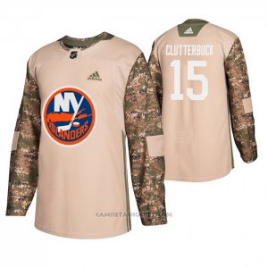 Camiseta Hockey New York Islanders Cal Clutterbuck Veterans Day Camuflaje