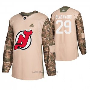 Camiseta Hockey New Jersey Devils Mackenzie Blackwood Veterans Day Camuflaje