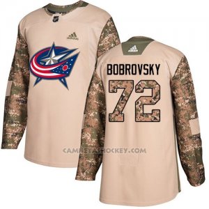 Camiseta Hockey Hombre Columbus Blue Jackets 72 Sergei Bobrovsky Camo Autentico 2017 Veterans Day Stitched