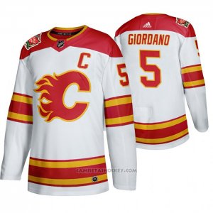 Camiseta Hockey Calgary Flames Mark Giordano 2019 Heritage Classic Autentico Blanco