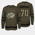 Camiseta Hockey Hombre Columbus Blue Jackets 70 Joonas Korpisalo Verde Salute To Service