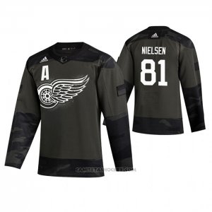 Camiseta Hockey Detroit Red Wings Frans Nielsen 2019 Veterans Day Camuflaje