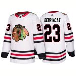 Camiseta Hockey Hombre Male Blackhawks 23 Alex Debrincat 2018 Blanco