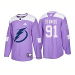 Camiseta Hockey Hombre Autentico Tampa Bay Lightning 91 Steven Stamkos Hockey Fights Cancer 2018 Violeta